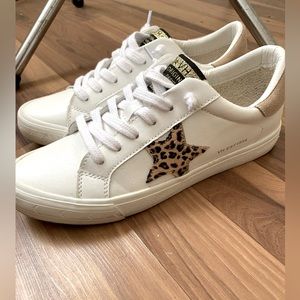 Vintage havana sneakers